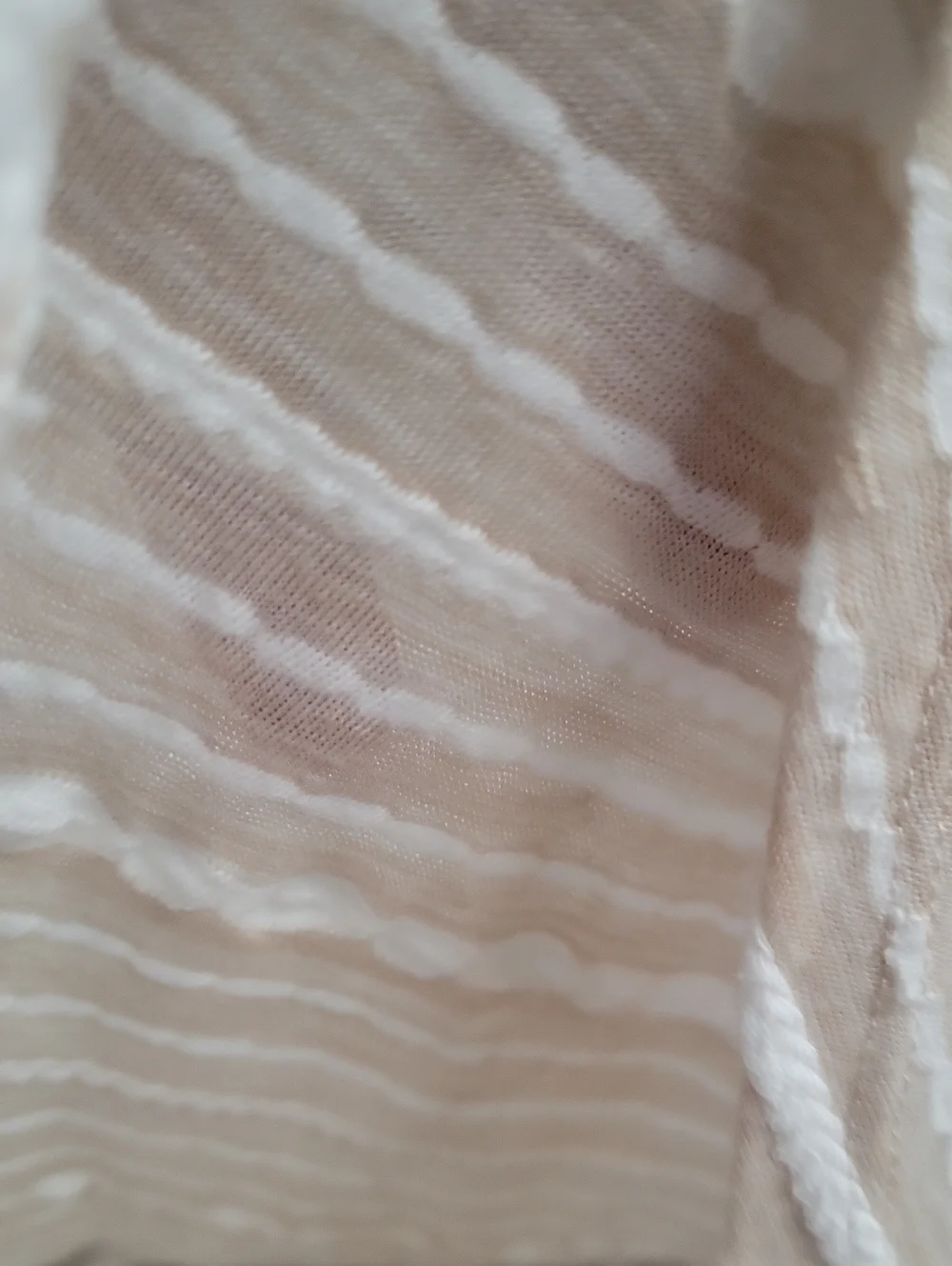 Chicos Sleeveless Tan And White Textured Stripe Shell Top 1